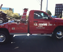 Tow truck lettering with color and mirror chrome vinyls